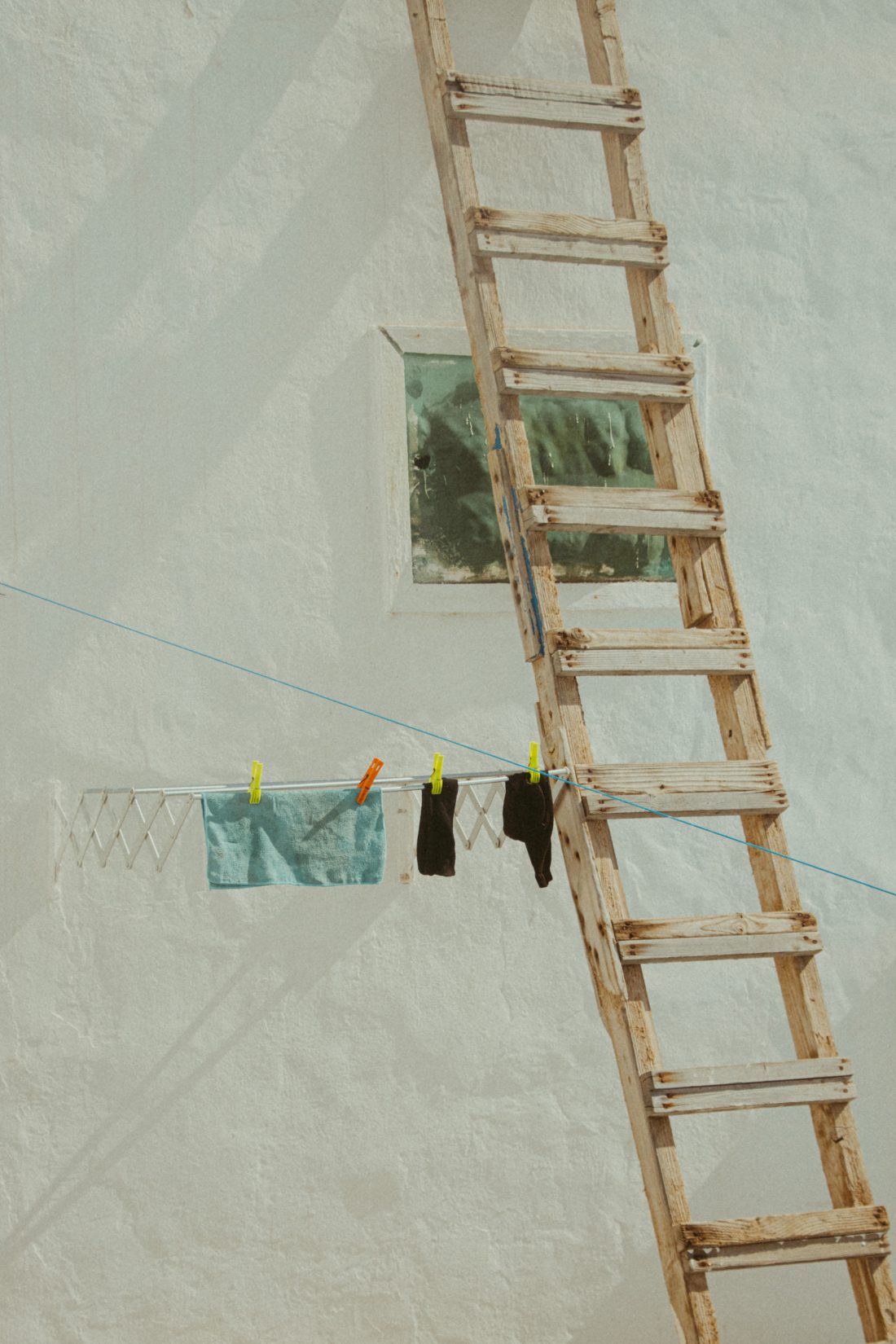 Détail au coin d'une rue